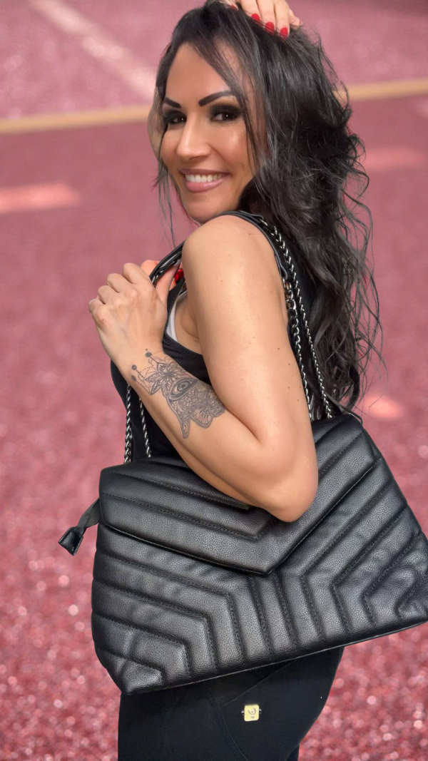 Schwarze Tasche – elegant & geräumig – Bild 3